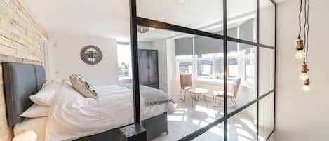 1 quarto, ferros/tábuas de passar roupa, Wi-Fi, roupa de cama