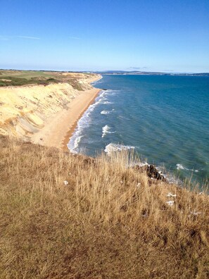 Beach nearby -  New Forest Barton-on-Sea cliff top, ground floor, garden apartment. 'Bayside'. (Barton on Sea)