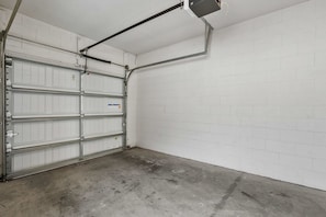 One-Car Garage for Added Convenience - Disney near 5BR Pool Townhome w Theme Rooms (Kissimmee)