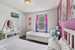 Bedroom 2 The Bedroom Every Little Princess Dreams Of - Disney near 5BR Pool Townhome w Theme Rooms (Kissimmee)