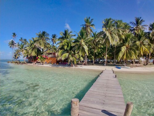 Private Bedroom on Paradise San Blas Island