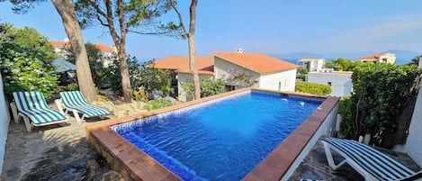 Piscine extérieure