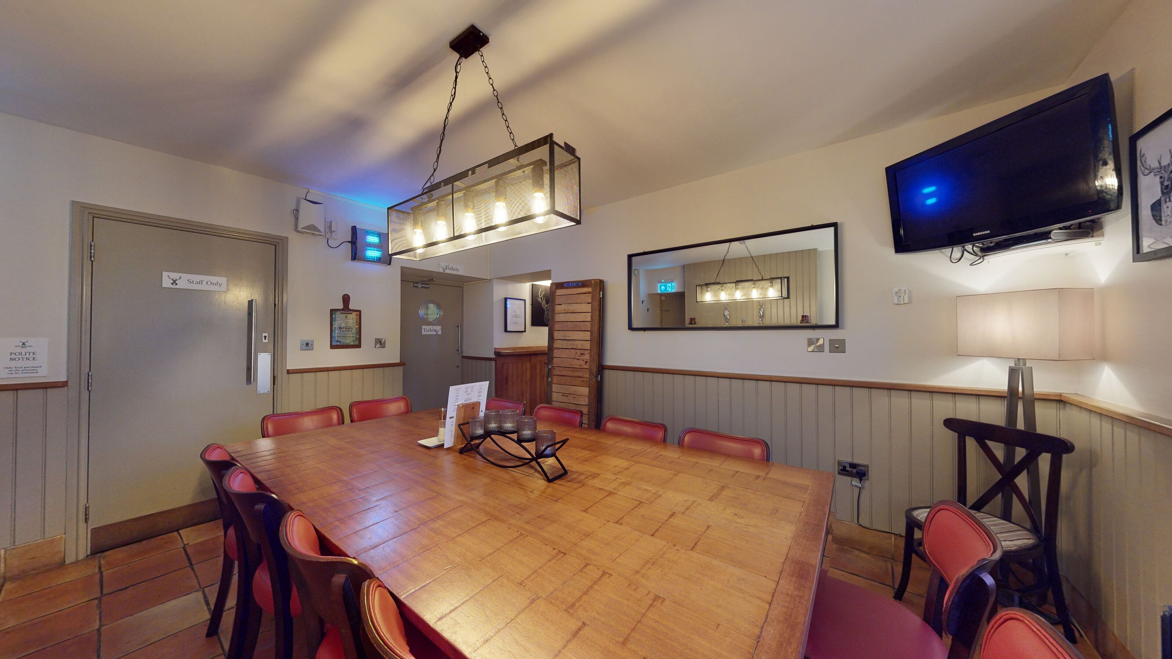 Frühstück, Mittagessen und Abendessen