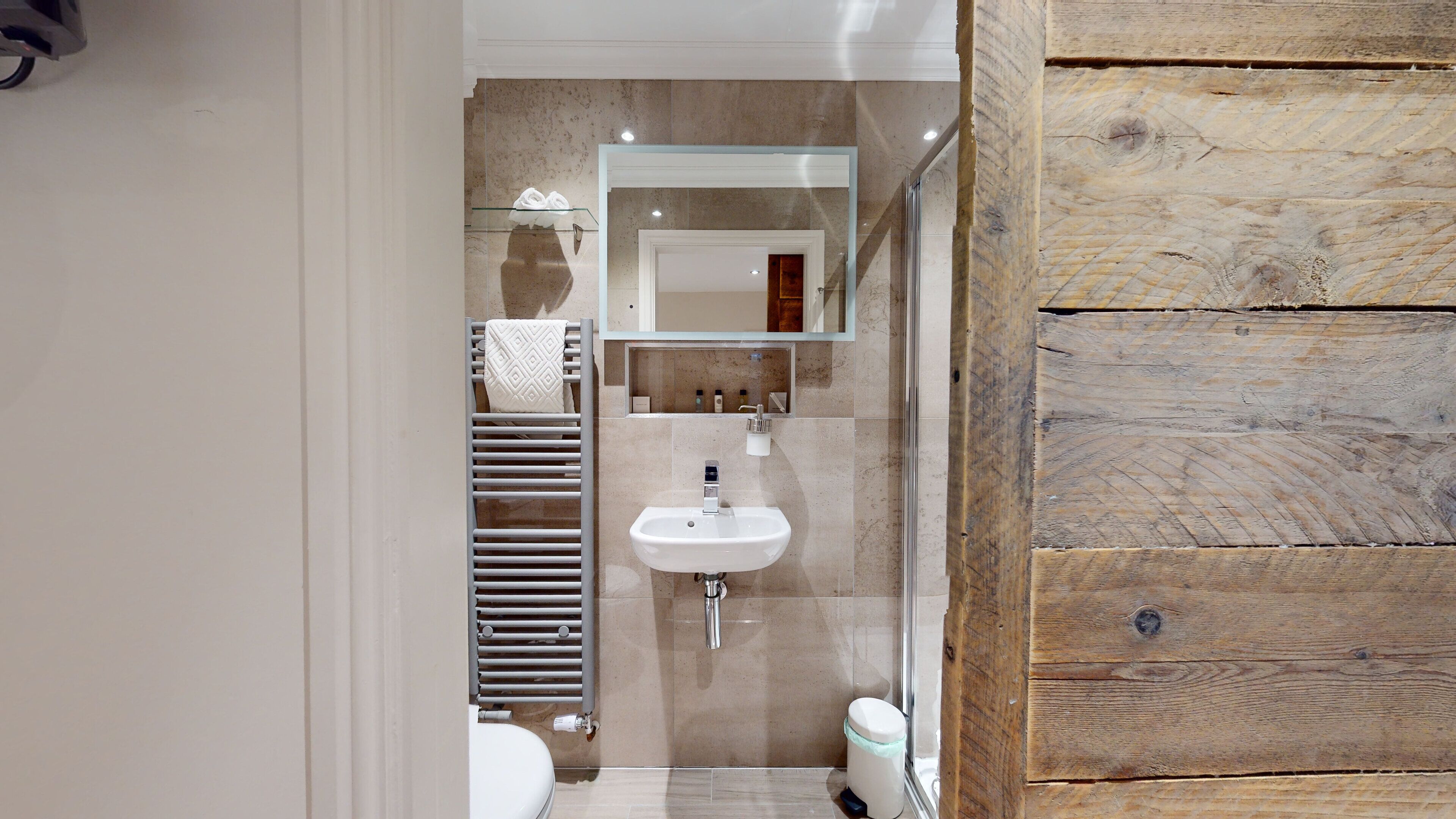 shower, free toiletries, bathrobes, slippers