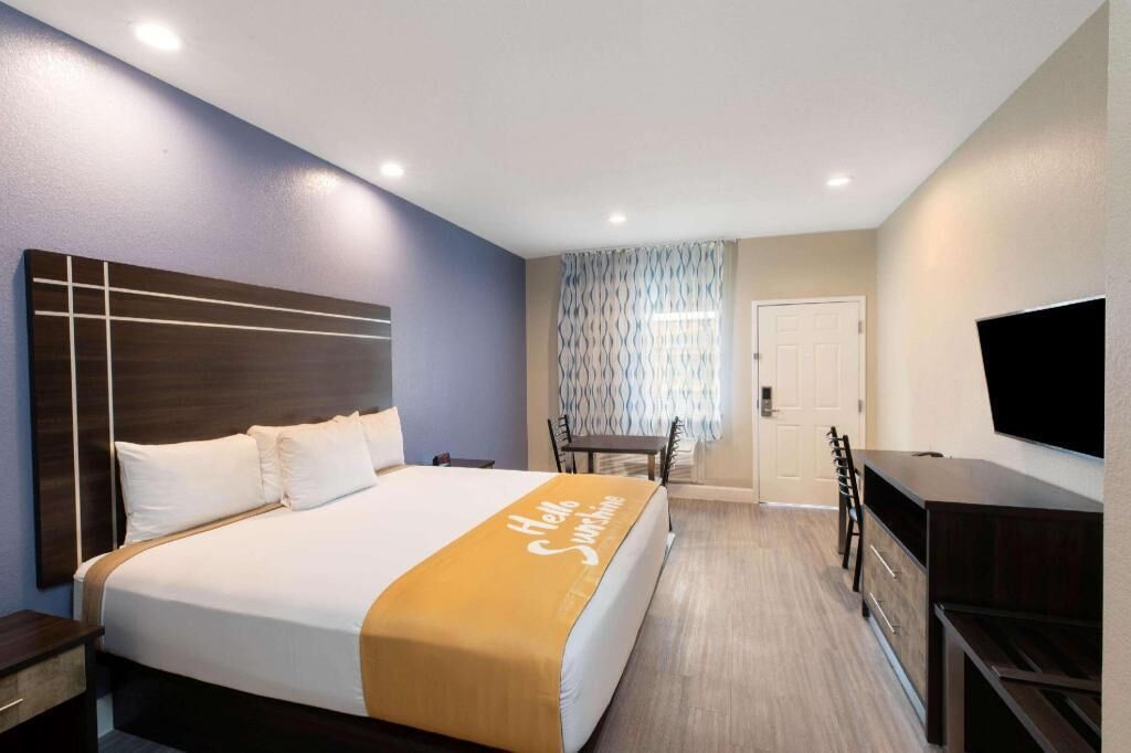 Desk, blackout drapes, iron/ironing board, free WiFi