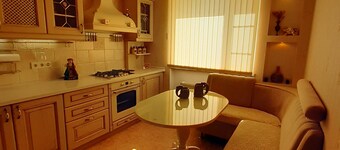 Cozy apartment in the center.  Family friendly.