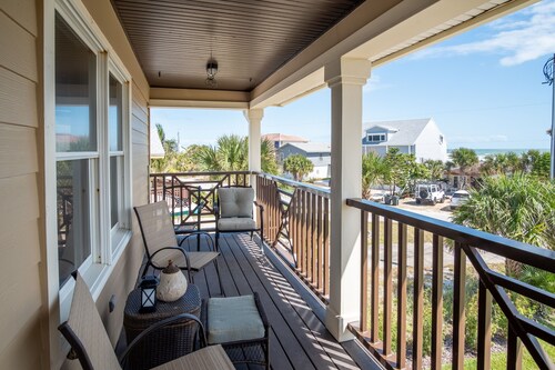 5 bdrm 4 bath Ocean View Home located on North Beach NSB!
