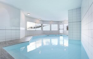 Piscine couverte, piscine chauffée