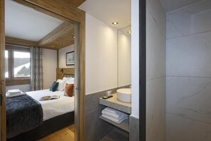 2 bedrooms, free WiFi, bed sheets - Wifi, view mountain, fitness, swimming pool, sauna, hammam, balcony, parking, ski locker, 65m² (Les Saisies)