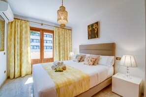 5 soverom, strykejern/-brett, wi-fi (inkludert) og sengetøy