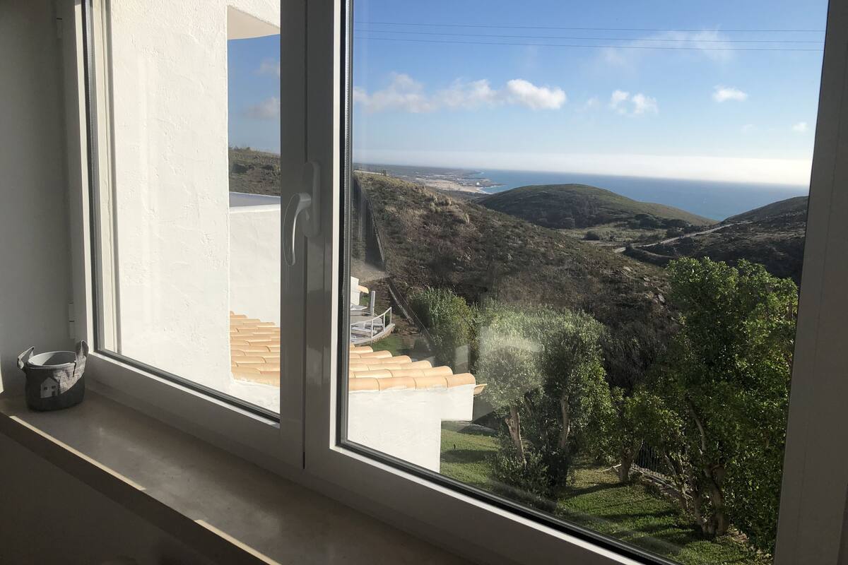 Beach/ocean view