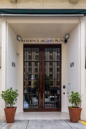 Exterior detail - JP038 Jacques Pilon Residence Elite (São Paulo)
