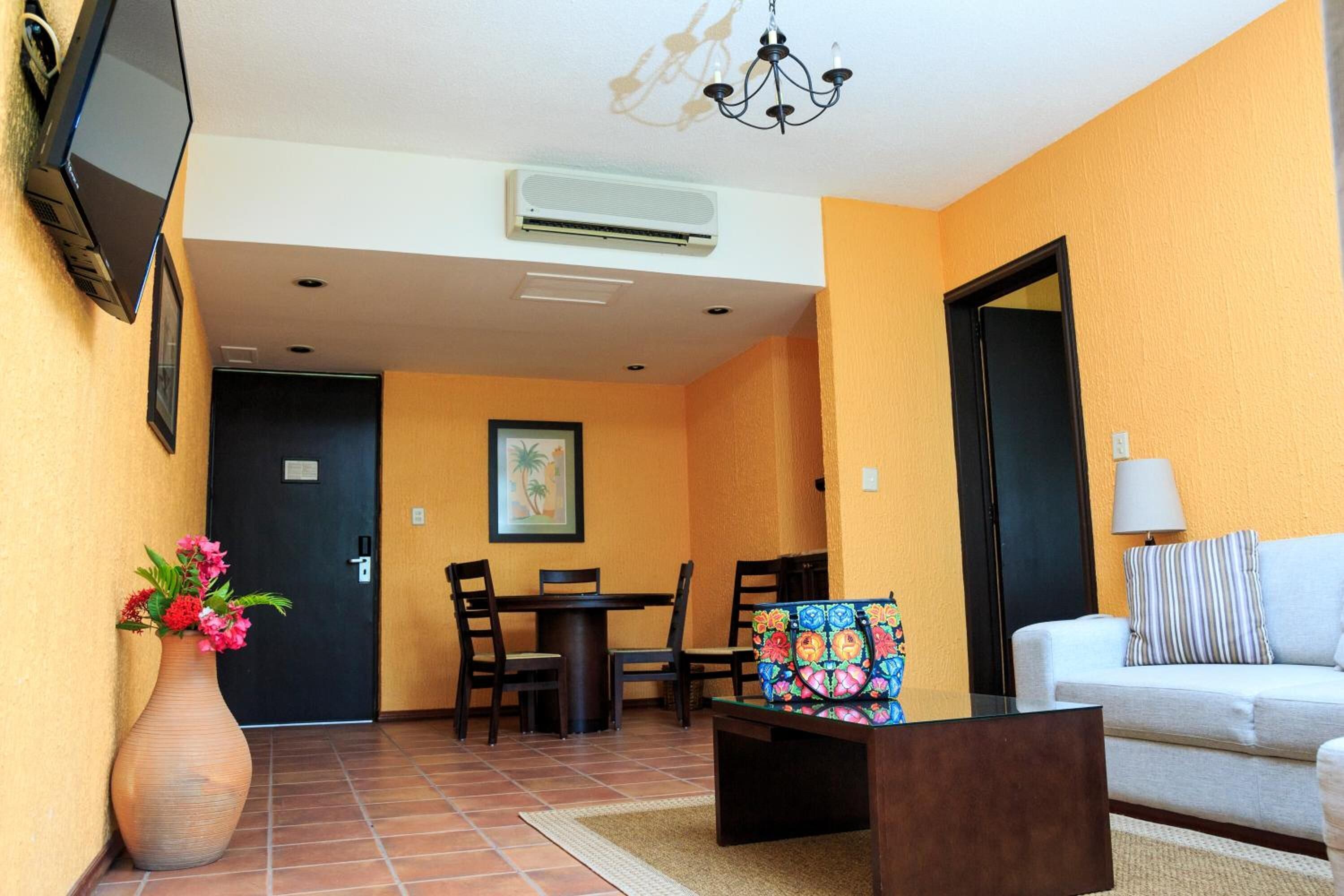 32-inch flat-screen tv with cable channels, tv