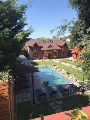 Seasonal outdoor pool - The Swanpark Hotel (Sile)