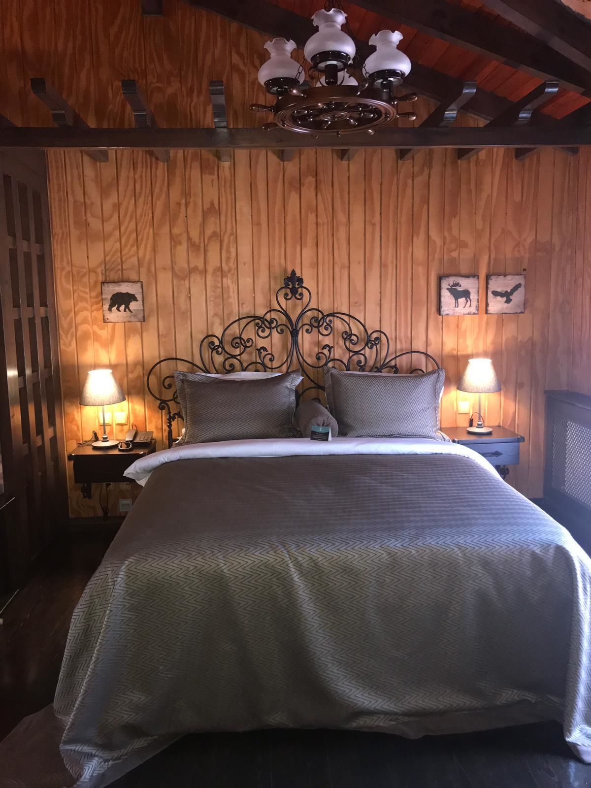 king suite (fireplace, jacuzzi) | minibar, in-room safe, free cots/infant beds, free wifi