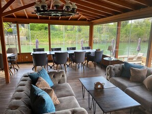 Terrace/patio - The Swanpark Hotel (Sile)