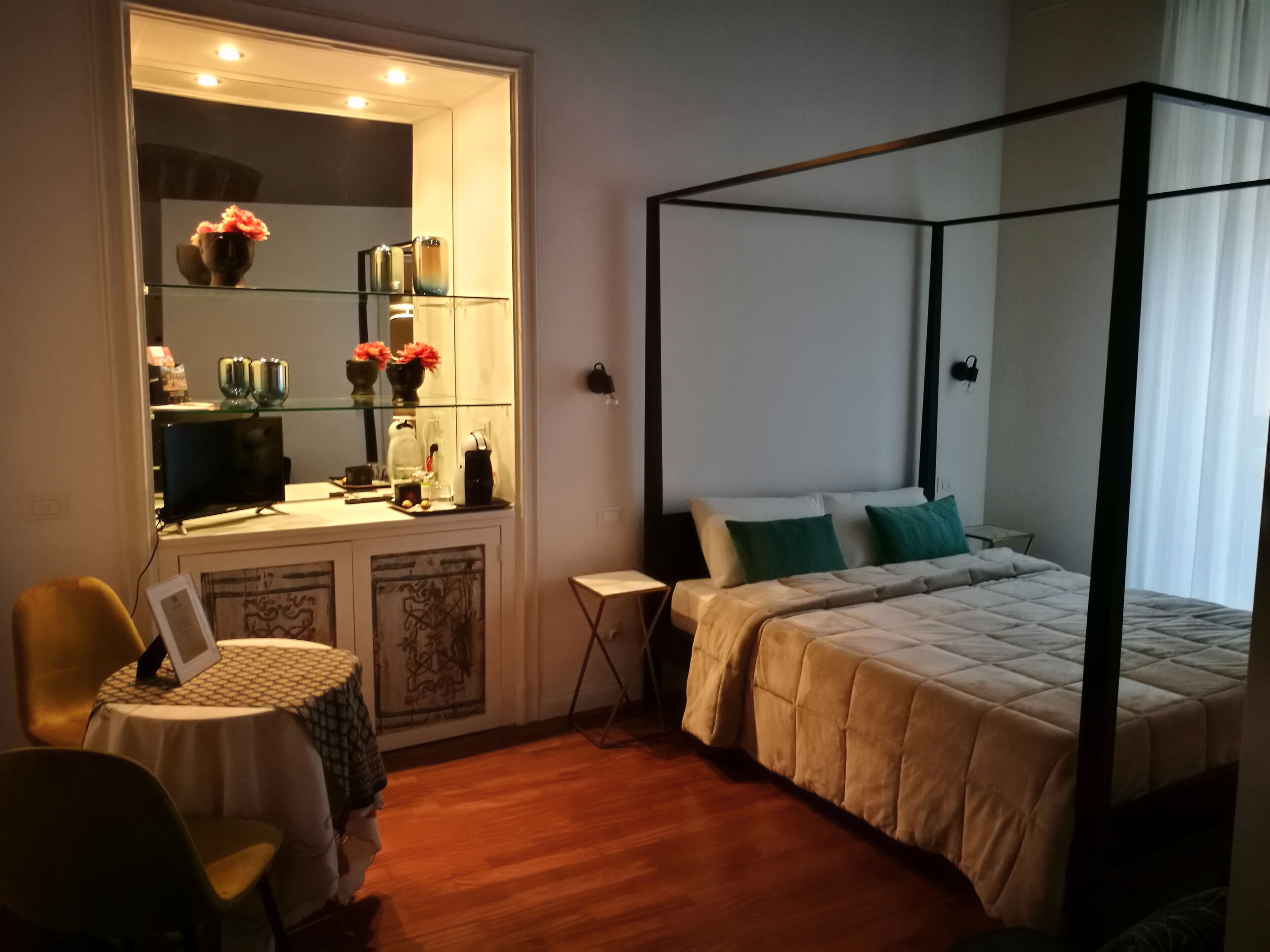 Bộ trải giường bằng vải Frette của Ý, bộ đồ giường cao cấp 