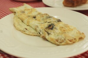 Food and drink - Hôtel Beau Rivage (Douala)