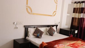 Deluxe Room | In-room dining - Deshraj (Narendranagar)