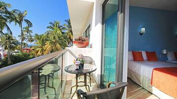 Estudio junior | Balcón