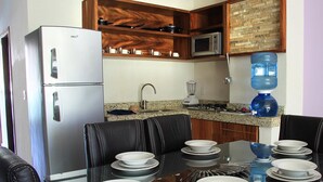Family Suite | Private kitchenette - Rincón Resort (Rincón de Guayabitos)