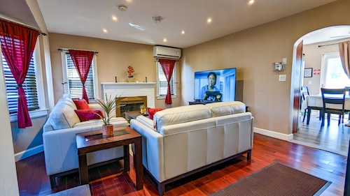 Great Family Times In this lovely Cape with Resort style backyard