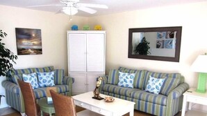 Condo (A5 2BED/1BATH) | Living room - A5 2bed/1bath (Sanibel)