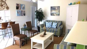 Condo (A5 2BED/1BATH) | Living room - A5 2bed/1bath (Sanibel)