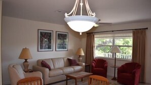 Condo | Salle de séjour
