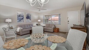 Condo | Exterior