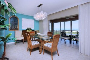 Condo | Private kitchen