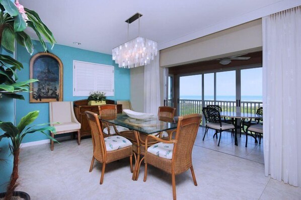Condo | Private kitchen