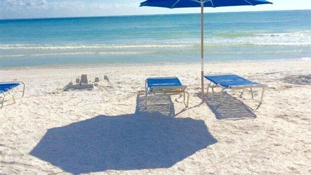 Condo | Beach - Sanibel Arms D2 1bed/1bath (Sanibel)