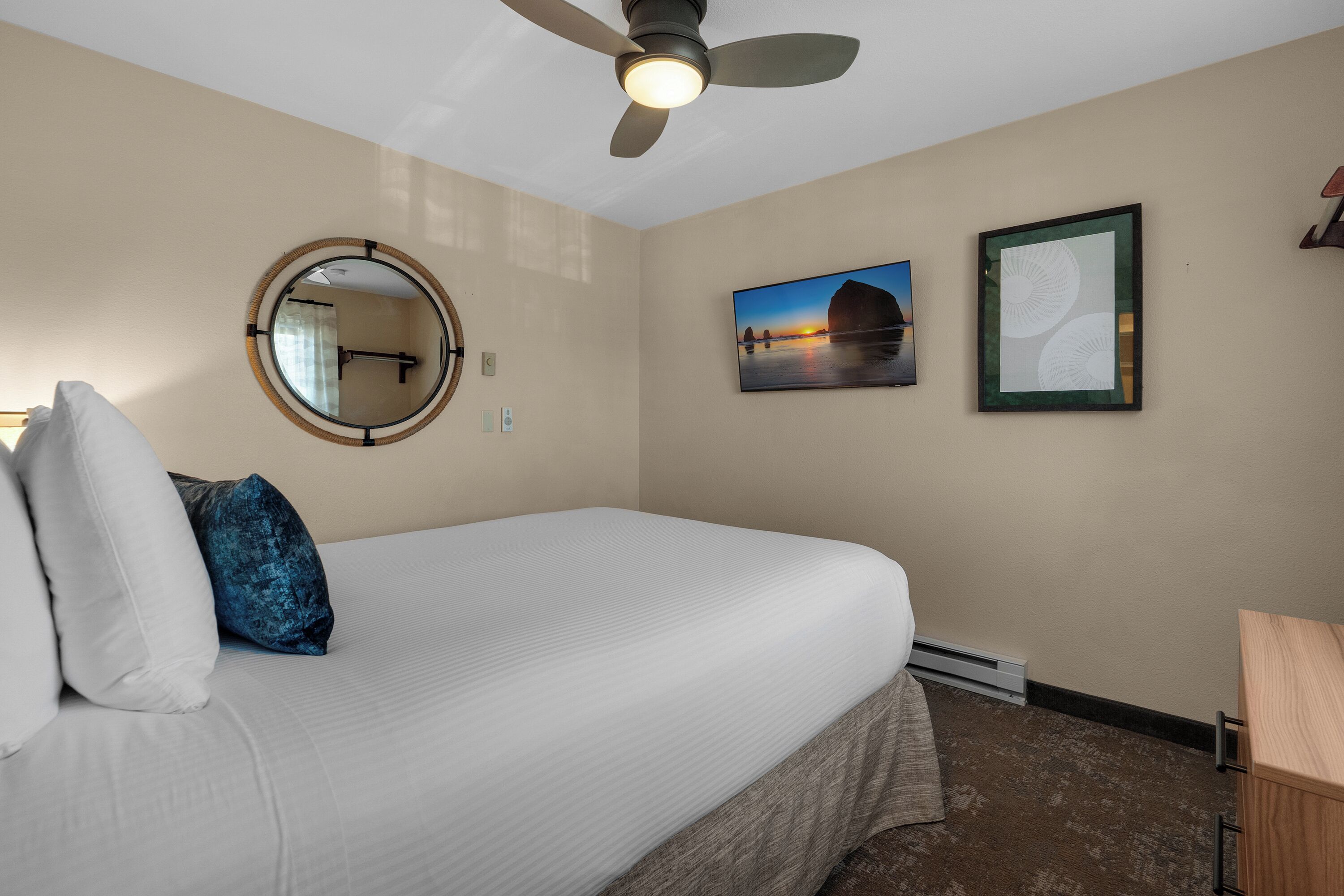 family suite, 1 bedroom | 1 bedroom, blackout curtains, free wifi, bed sheets