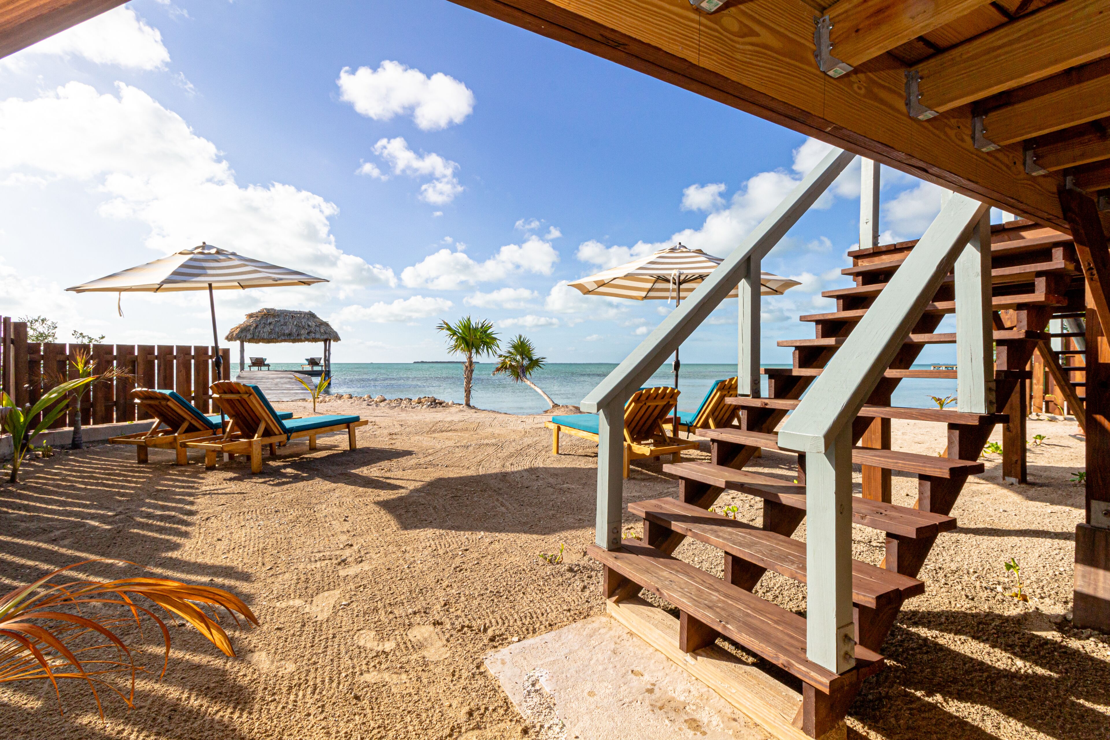Vlak bij het strand, wit zand