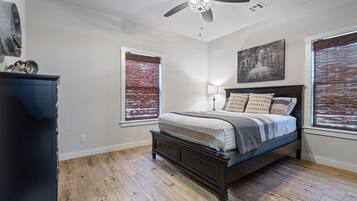 2 Schlafzimmer, Bügeleisen/Bügelbrett, WLAN, Bettwäsche