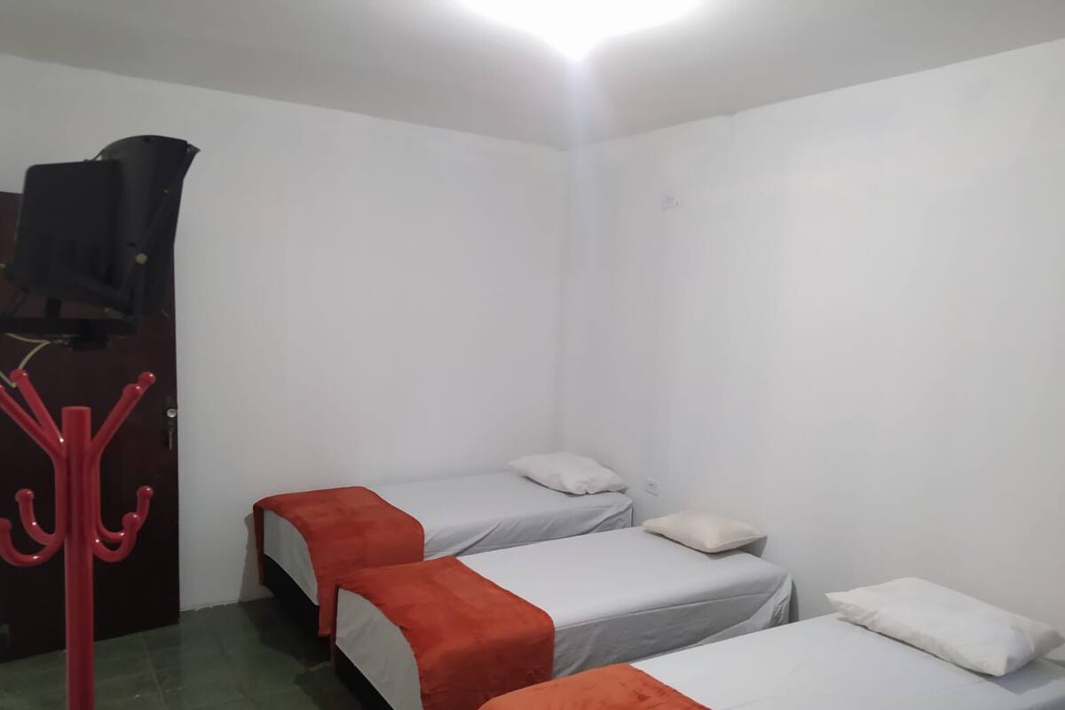 Free WiFi, bed sheets