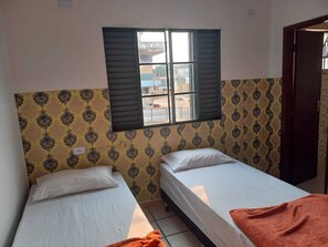 Free WiFi, bed sheets