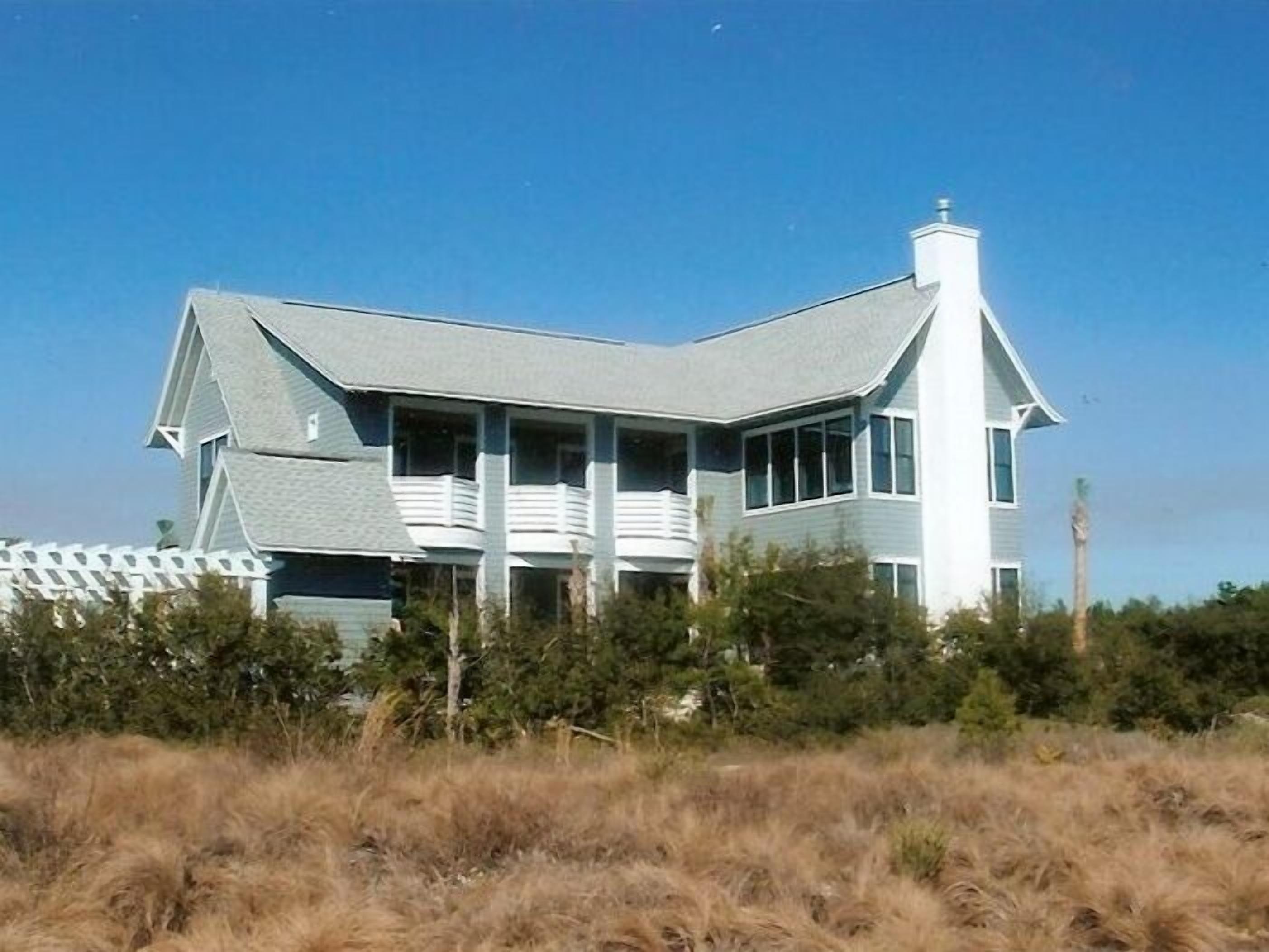 WaterSound Beach Home.  Short Scenic Walk to the Beach!  Award Winning Kitchen.
