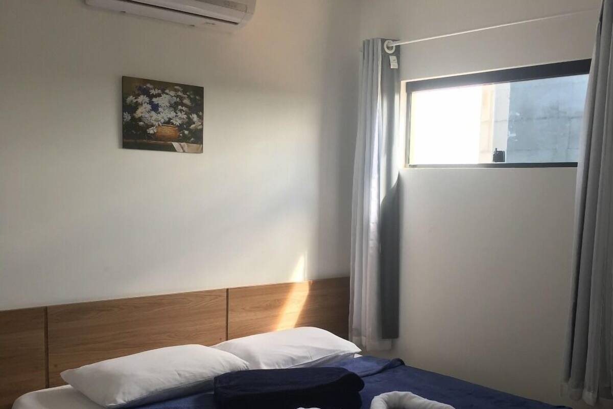 2 chambres, bureau, fer et planche à repasser, Wi-Fi gratuit