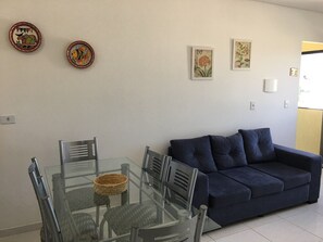 Flat-screen TV - Maragogi Praia Flats (Maragogi)