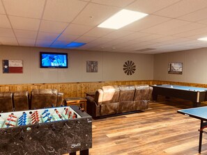 Games room - Target Hospitality-Odessa West Lodge (Notrees)