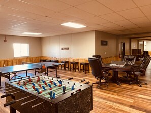 Games room - Target Hospitality-Odessa West Lodge (Notrees)