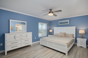 2 bedrooms, iron/ironing board, WiFi