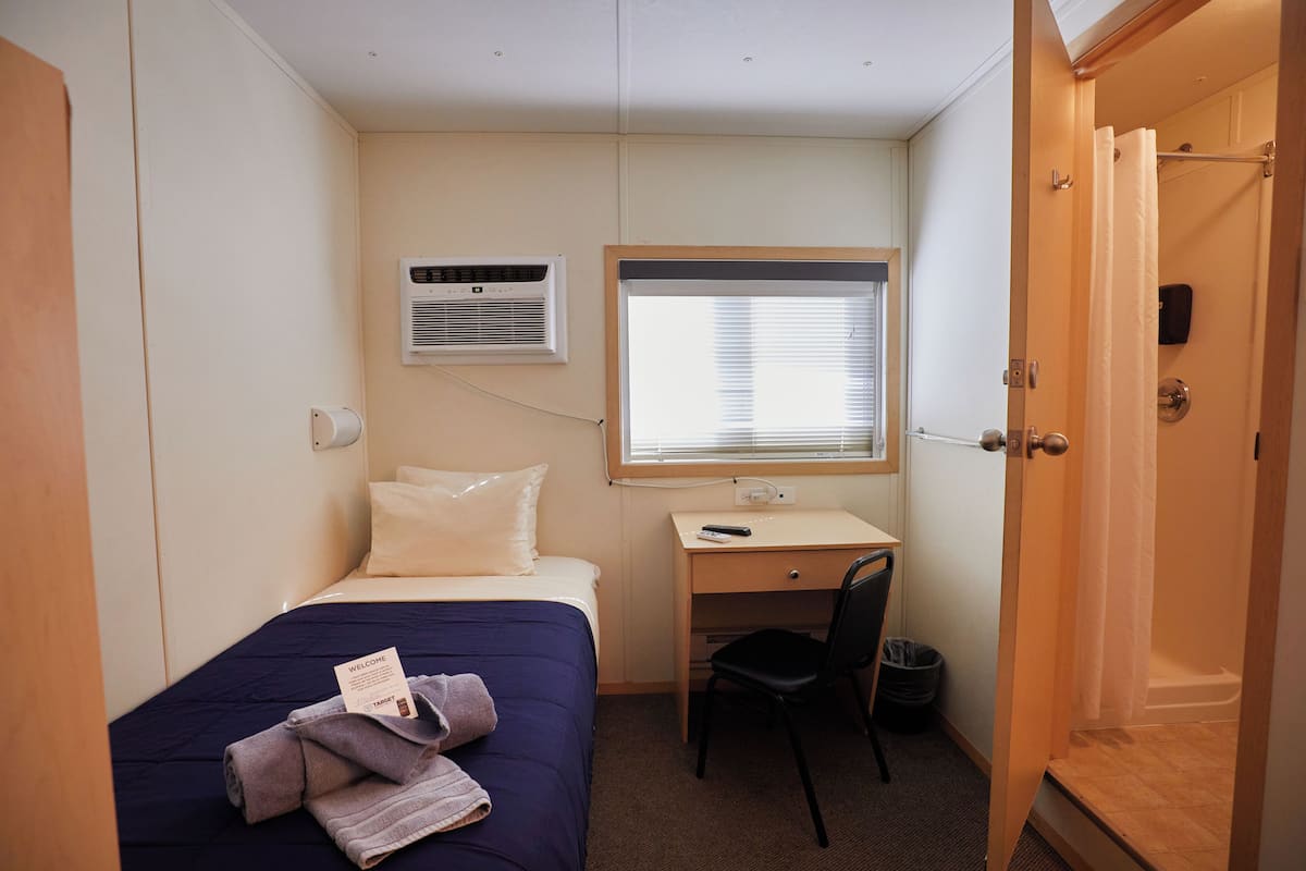 Private Room, Shared Bath