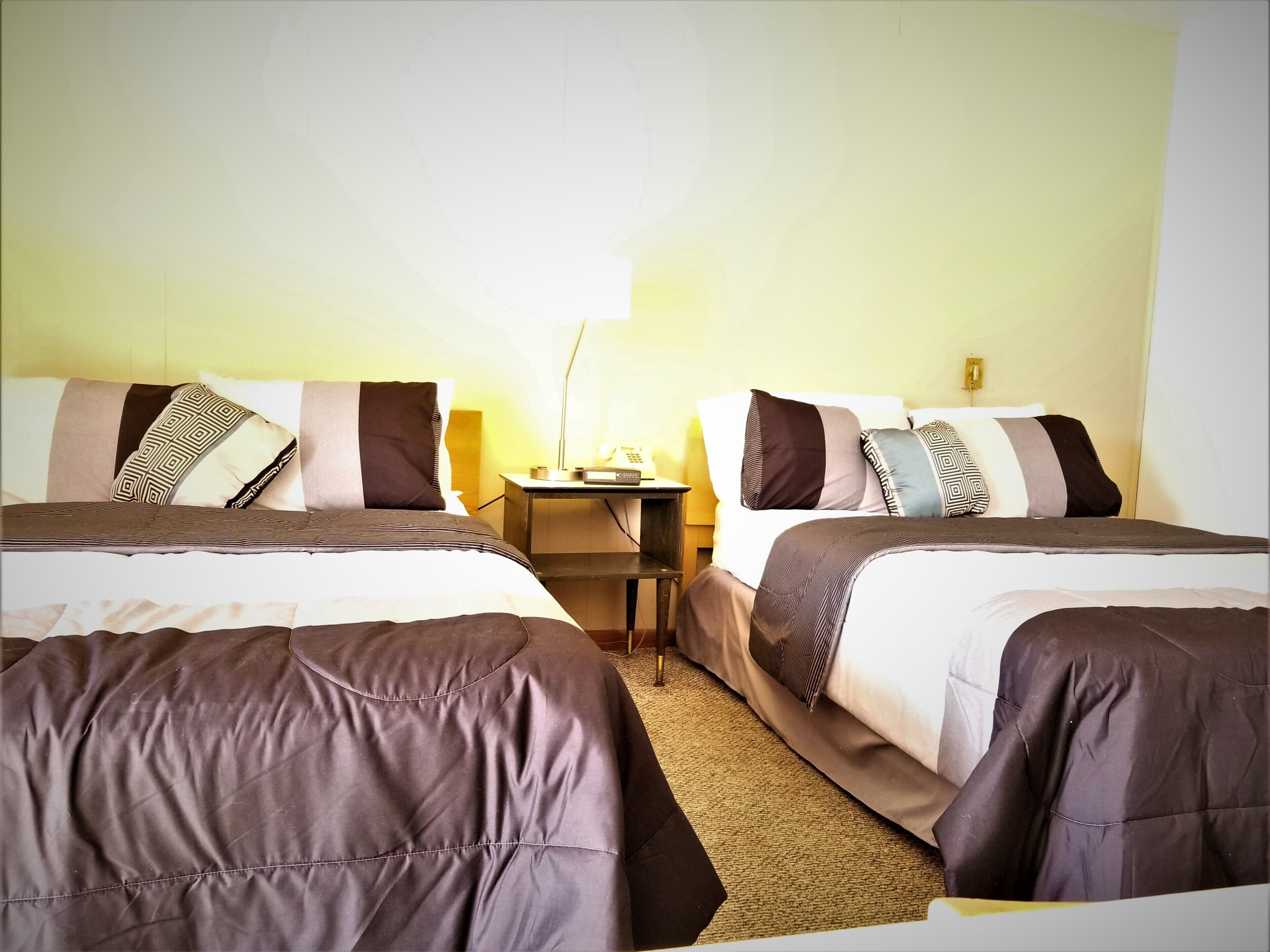 書桌、免費無線上網