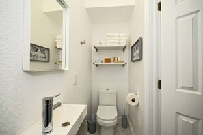 Shower - Enjoy and relax around Fort Lauderdale area!! (Fort Lauderdale)