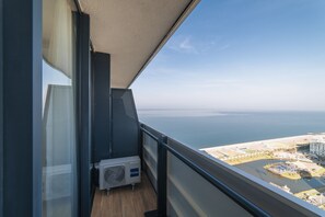 Comfort Studio | Balcony - Grand City Apartments Batumi (Batumi)