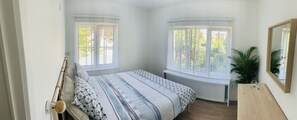 1 bedroom, in-room safe, WiFi - Lenthe residence in the rooster  (De Haan)