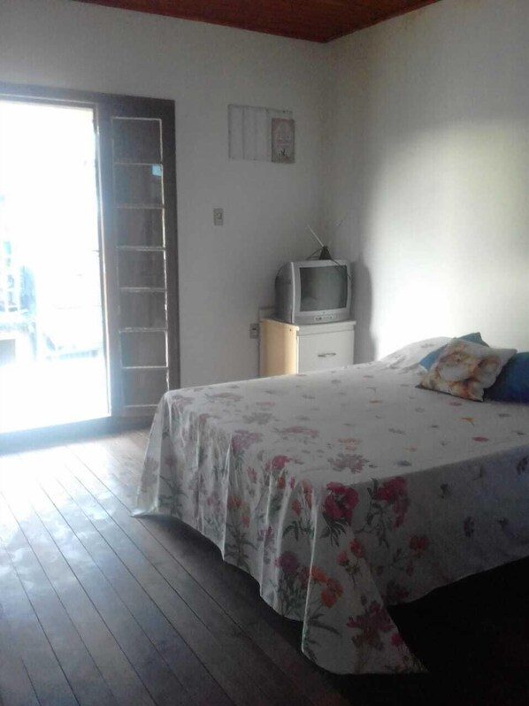 Blackout curtains, iron/ironing board, free WiFi, bed sheets